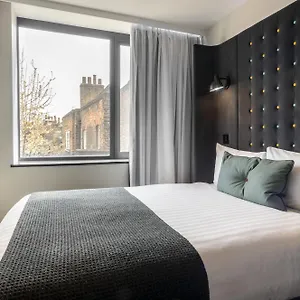 Otel Point A Liverpool Street, Londra
