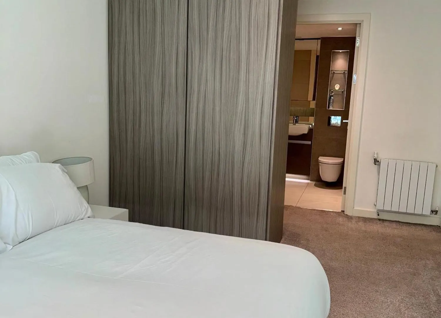 Central London Luxury 2 Bed Apartment 0*,  United Kingdom